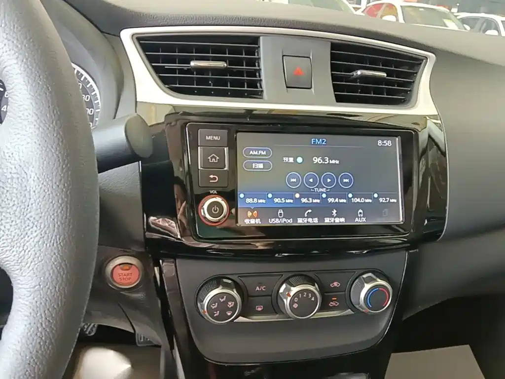 Nissan Sylphy — миниатюра 13