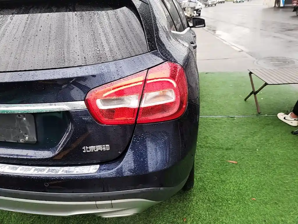 Mercedes-Benz GLA — миниатюра 8