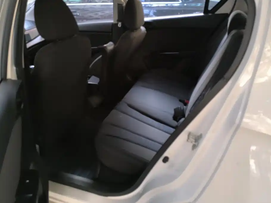 Baojun 310 — миниатюра 11