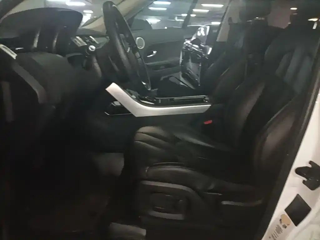 Land Rover Evoque — миниатюра 15