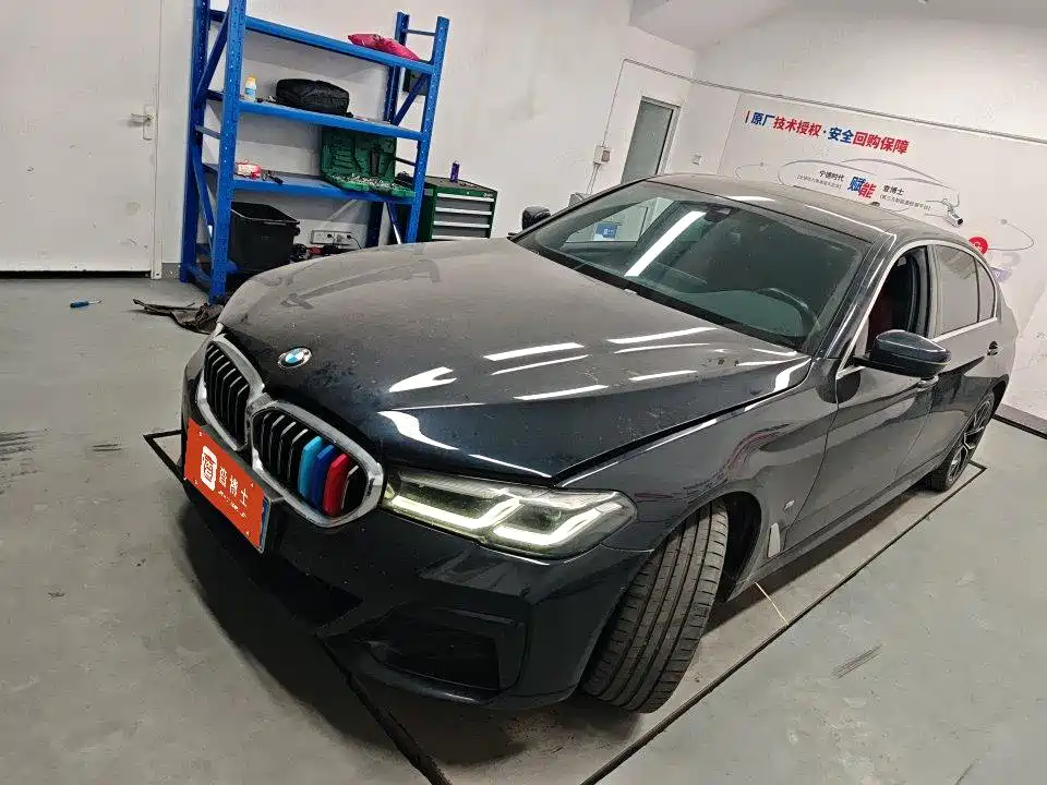BMW 5 Series 2022