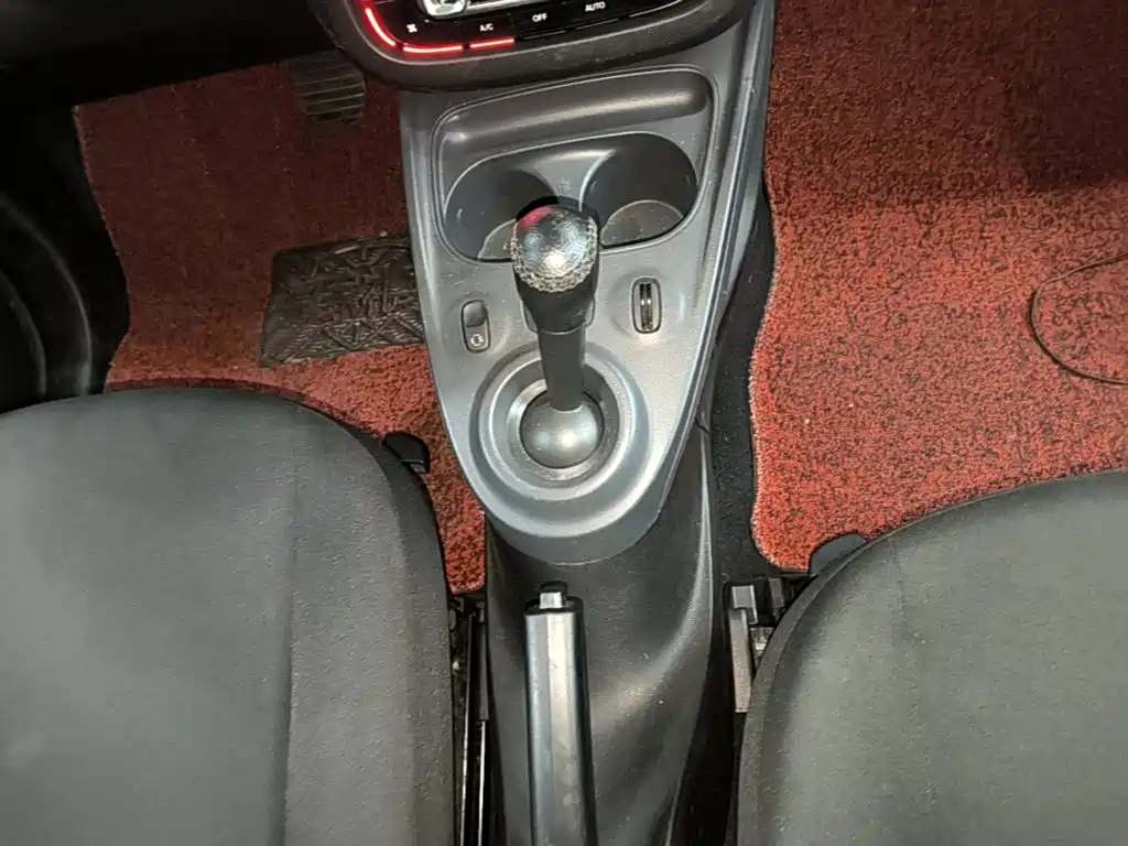 smart Smart Fortwo — миниатюра 14