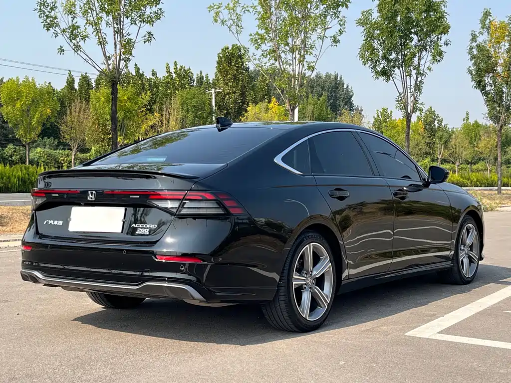 Honda Accord — миниатюра 29