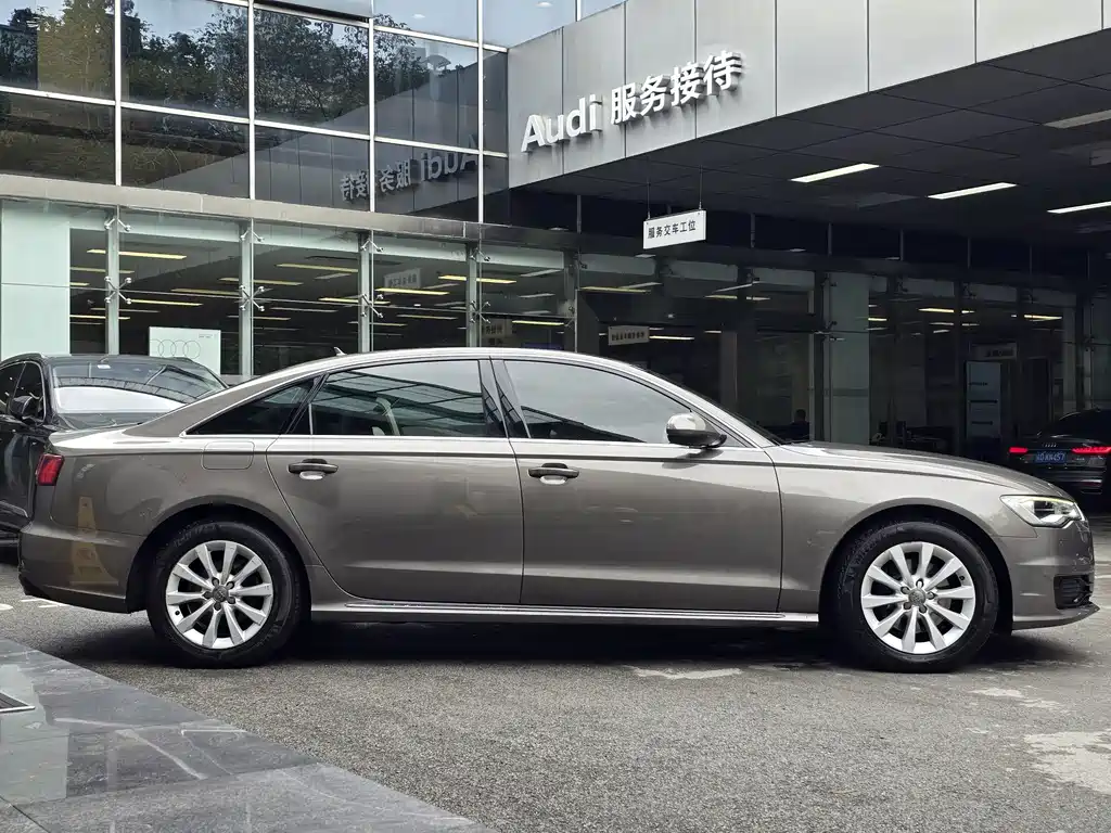 Audi A6L — миниатюра 4