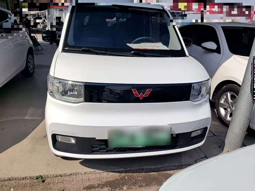 Wuling MINIEV — миниатюра 3
