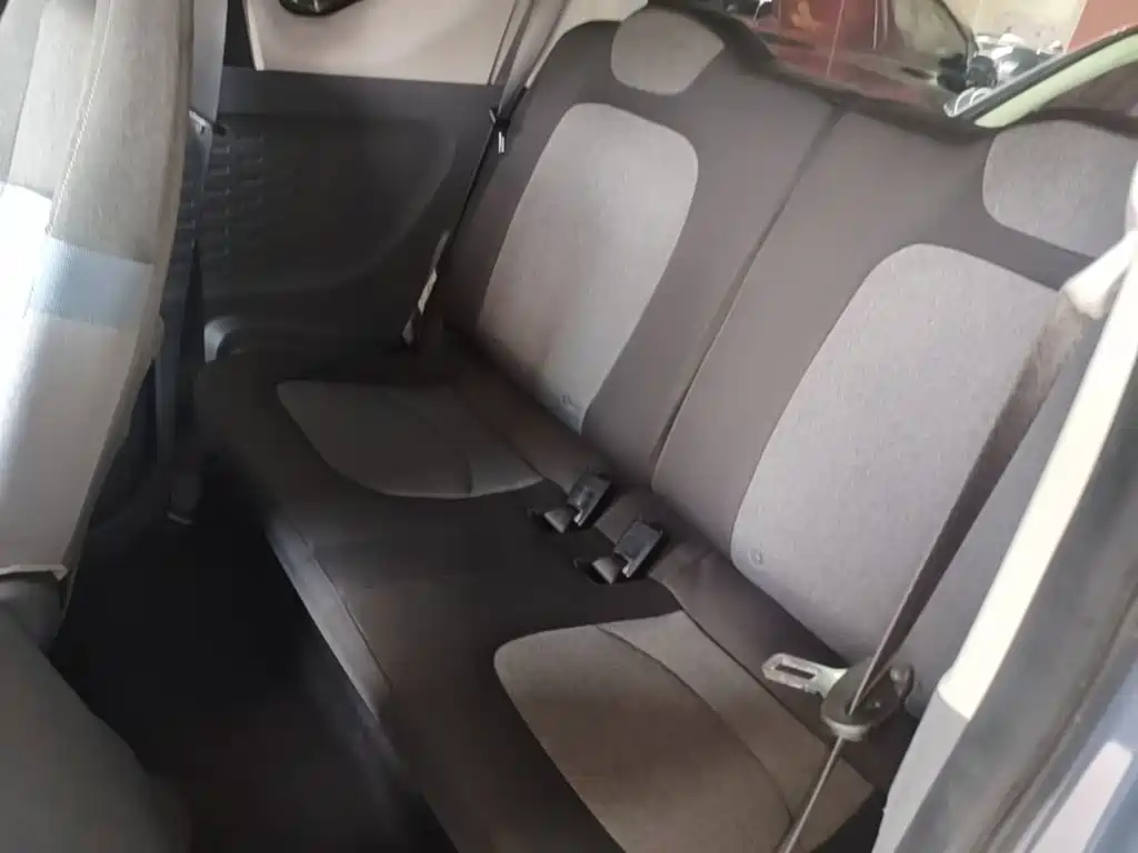 Wuling MINIEV — миниатюра 17