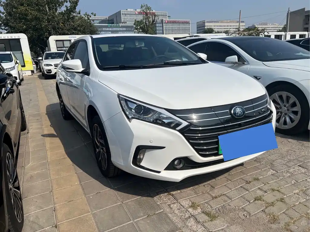 BYD Qin NEV — миниатюра 3