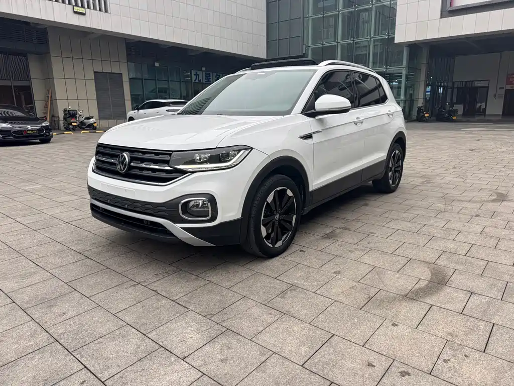 VOLKSWAGEN EXPLORING THE SHADOW