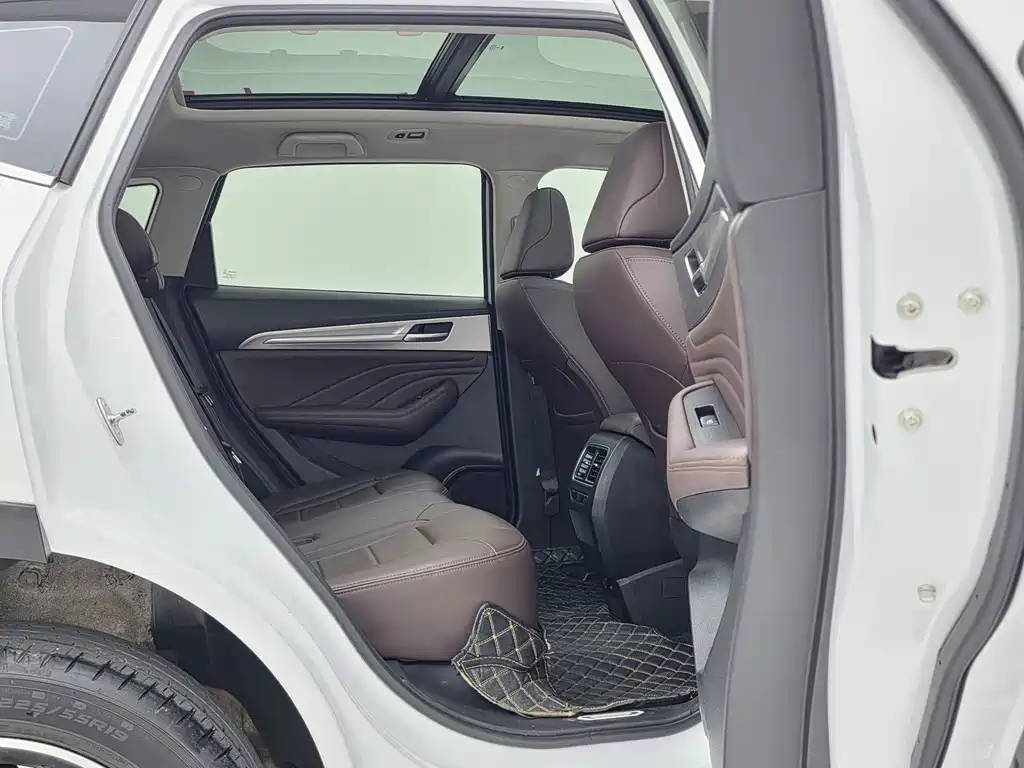 Haval F7 — миниатюра 10