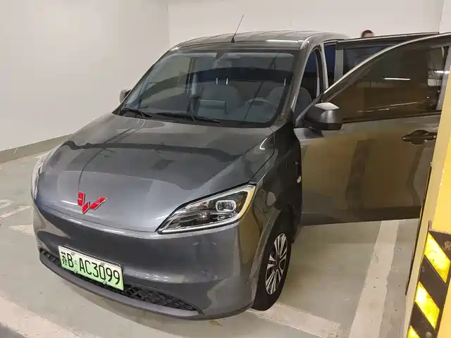 WULING AUTOMOBILE WULING HONGGUANG NEW ENERGY 2025