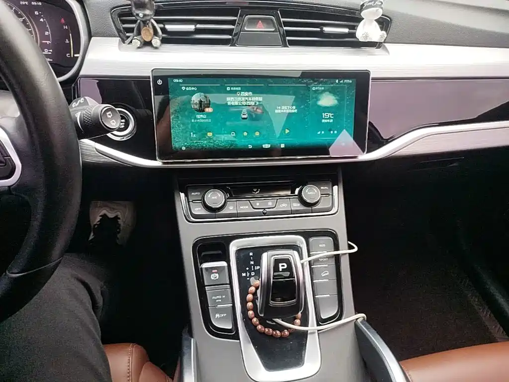Geely Boyue — миниатюра 13