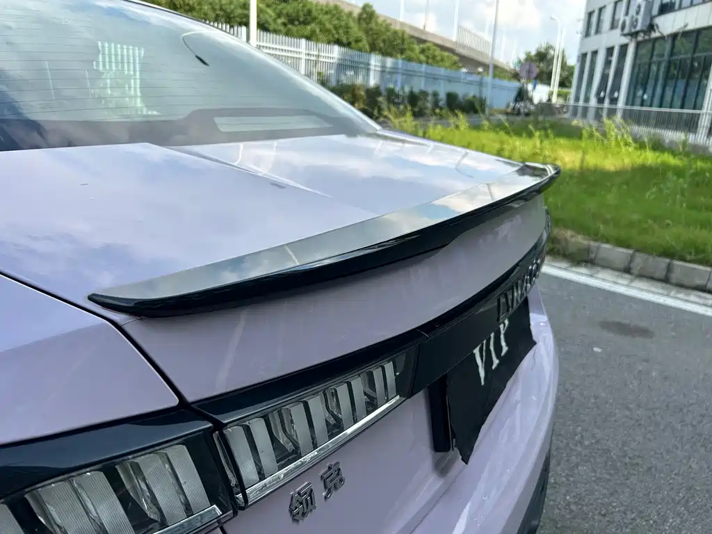 Lynk & Co 03 — миниатюра 11