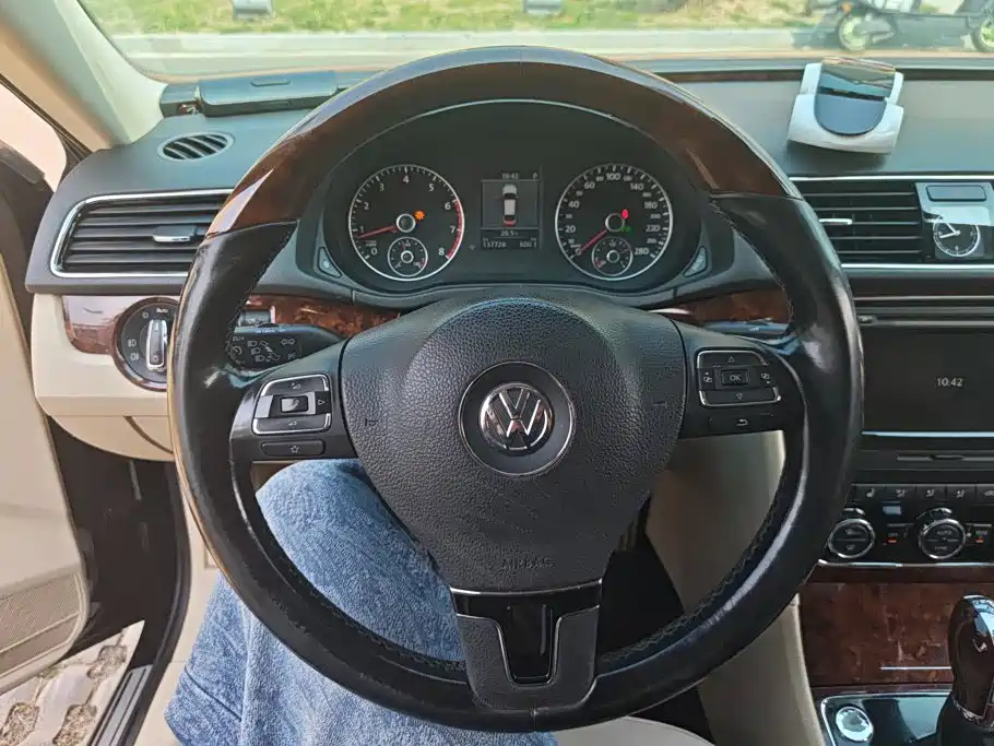 Volkswagen Passat — миниатюра 15