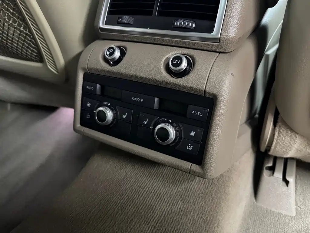 Audi Q7 — миниатюра 36