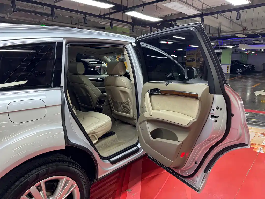 Audi Q7 — миниатюра 41