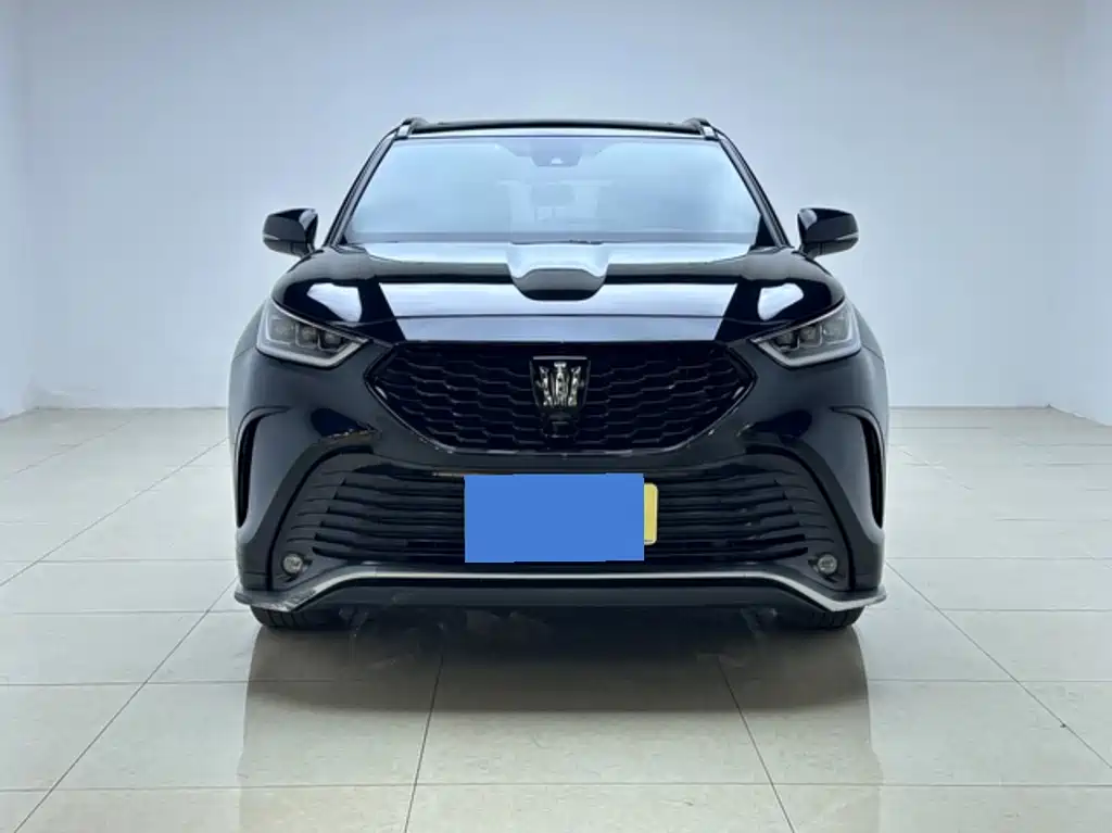 Toyota Crown Kluger — миниатюра 2