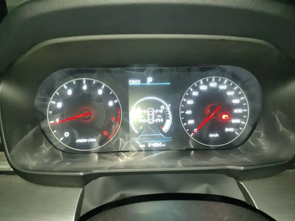 BYD Qin — миниатюра 7