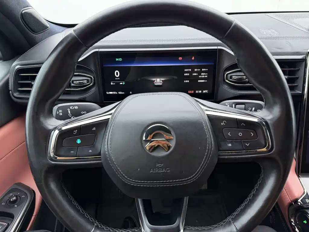 NIO EC6 — миниатюра 11