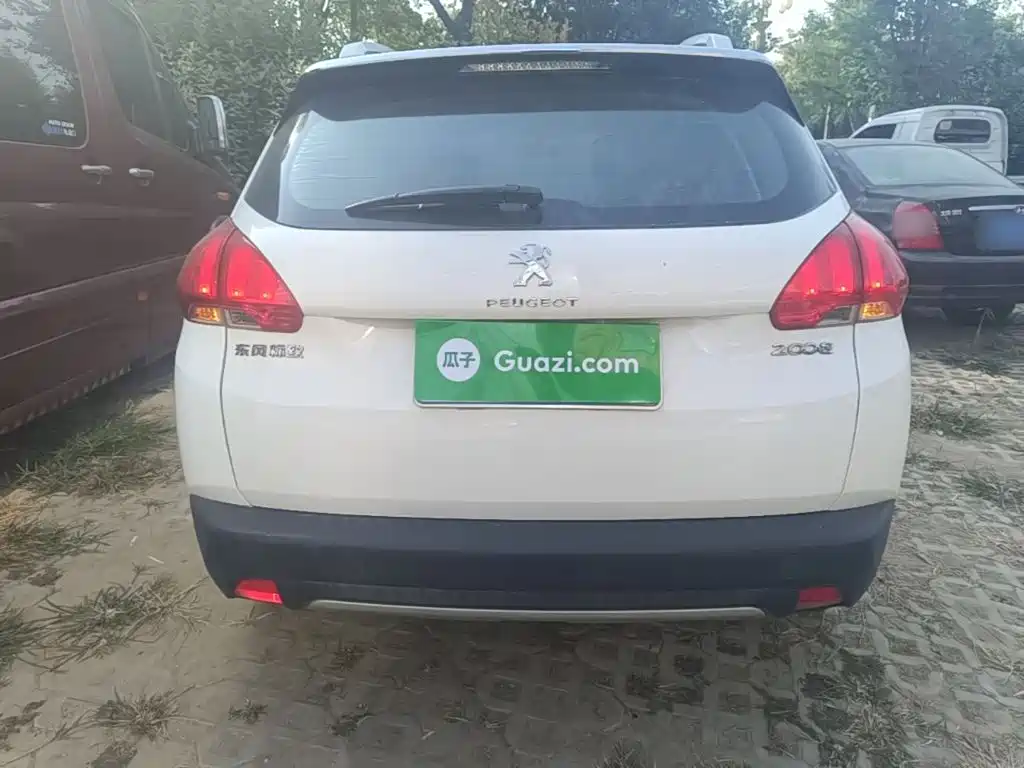 Peugeot 2008 — миниатюра 6