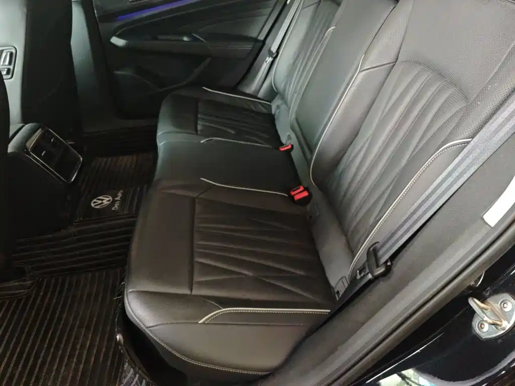 Volkswagen Passat — миниатюра 15