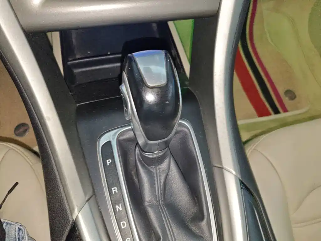 Ford Mondeo — миниатюра 14