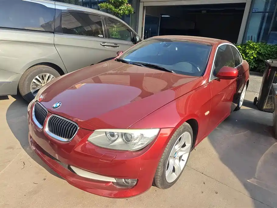 BMW 3 Series (Import) 2012