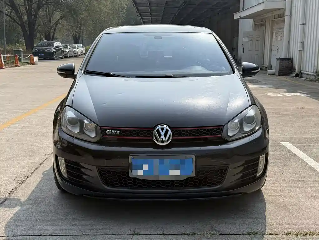 Volkswagen Golf GTI — миниатюра 2