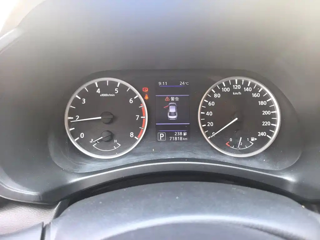 Nissan Sylphy — миниатюра 7