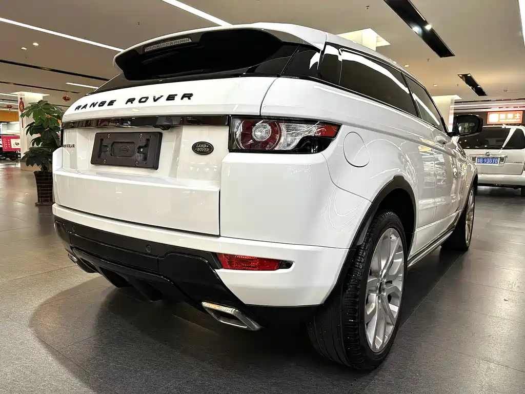 Land Rover Evoque (Import) — миниатюра 7