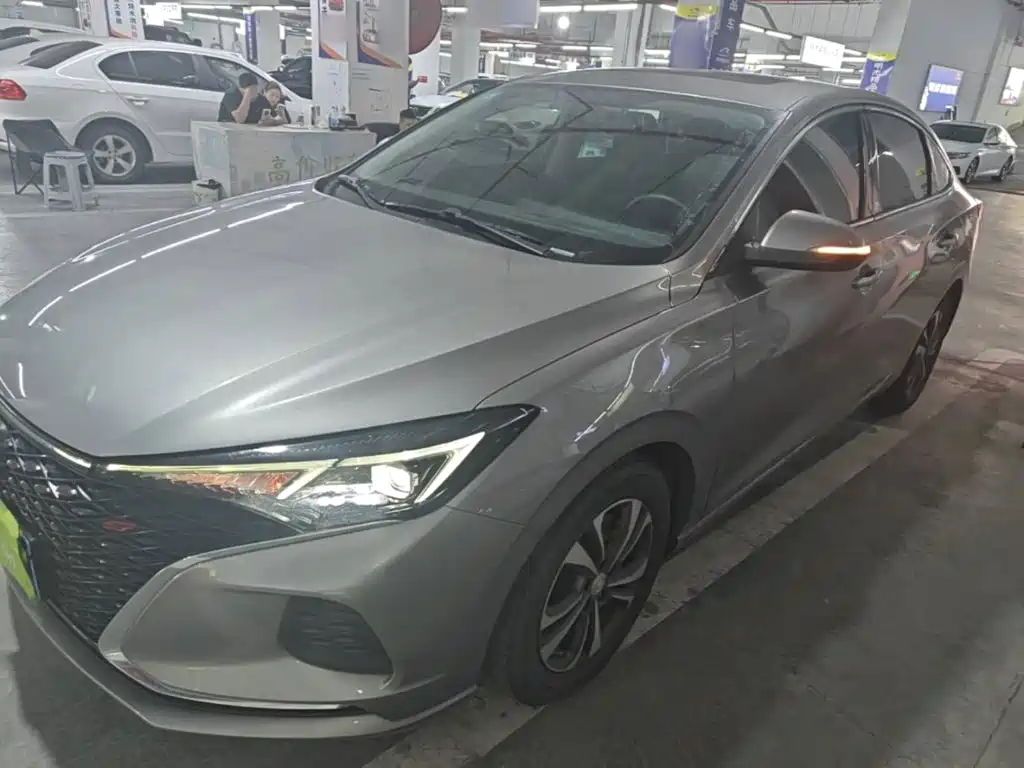 Changan Eado — миниатюра 2