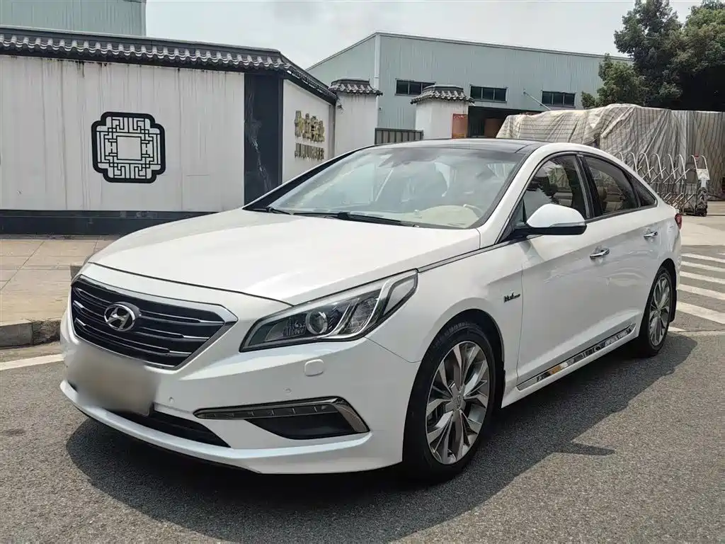 Hyundai Sonata 2015