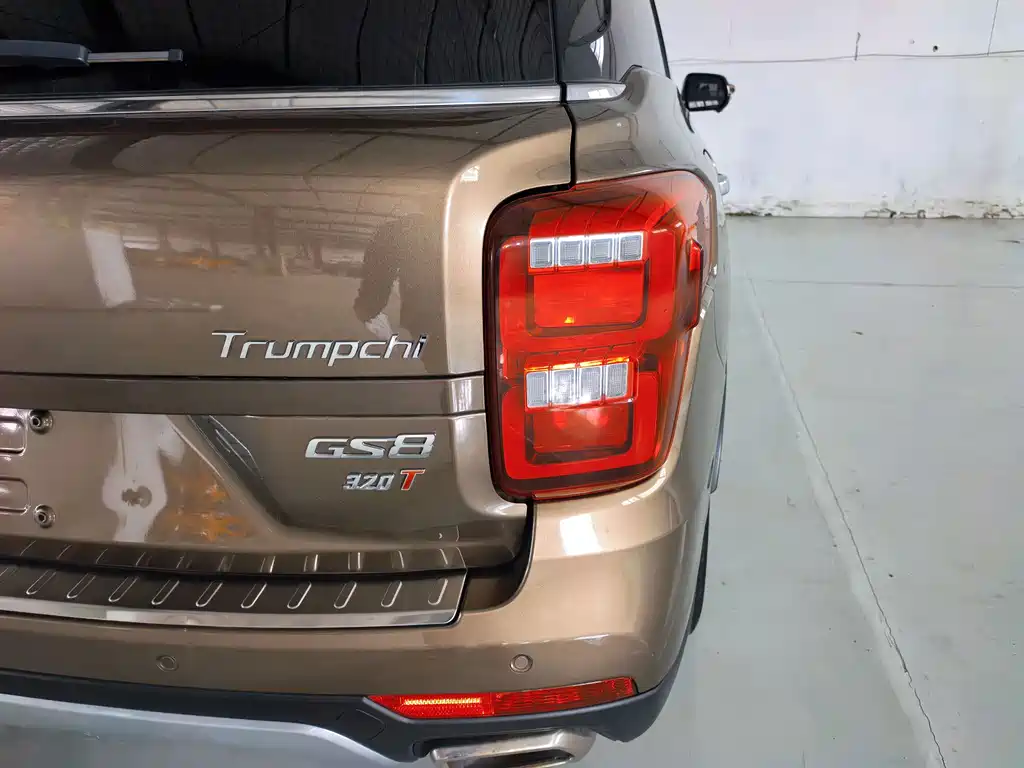 GAC GS8 2017 320T Luxury Smart Connect （ мест）