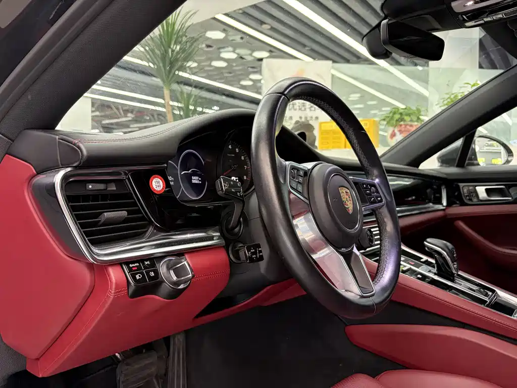 Porsche Panamera — миниатюра 7