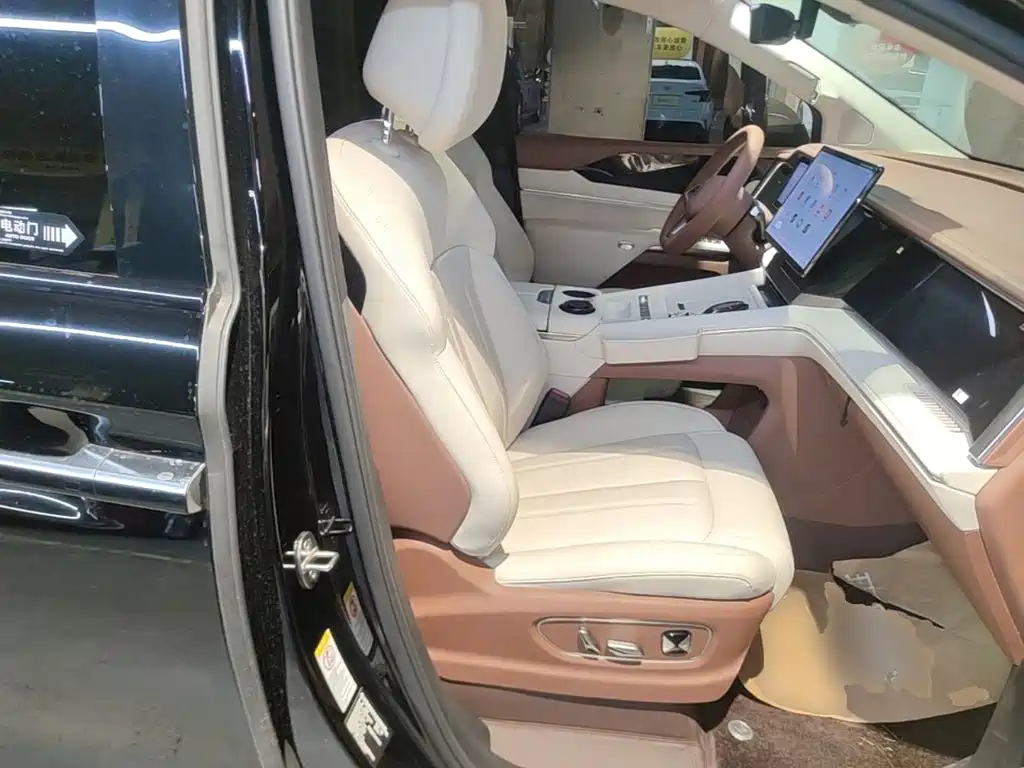 BYD Xia — миниатюра 25