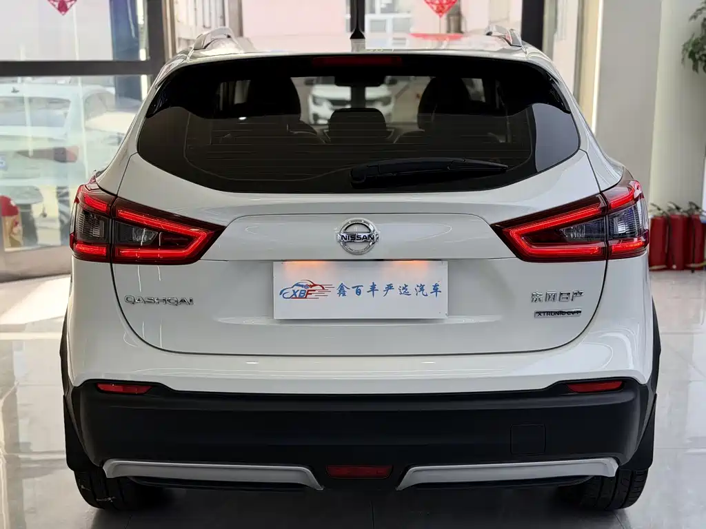 Nissan Qashqai — миниатюра 8
