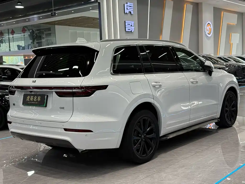 Li Auto Li ONE — миниатюра 4