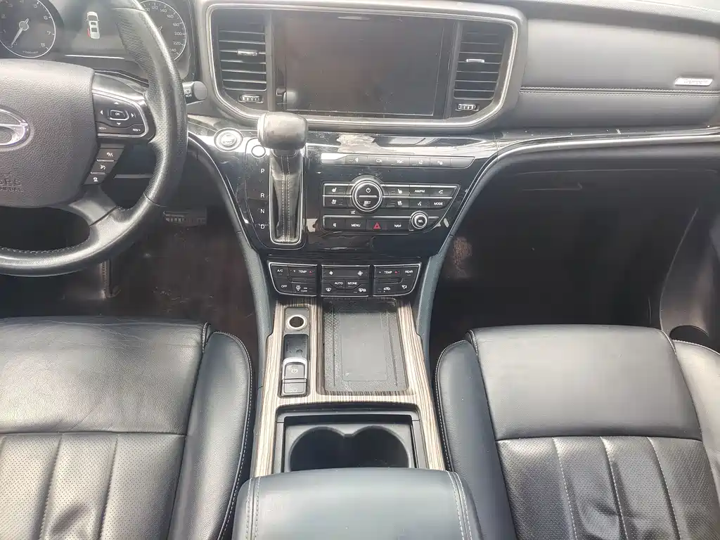 GAC Motor Trumpchi M8 — миниатюра 9