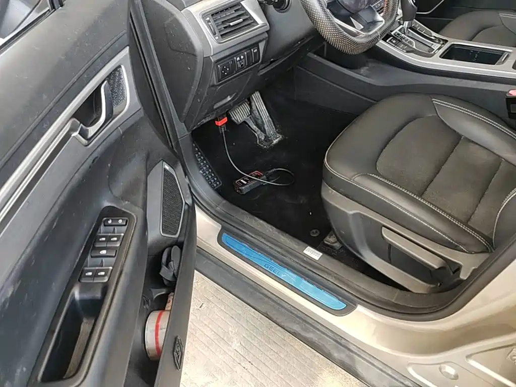 Geely Emgrand GS — миниатюра 16