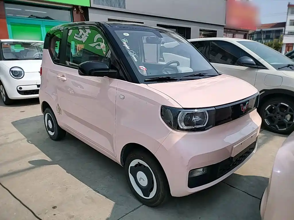 Wuling MINIEV — миниатюра 4