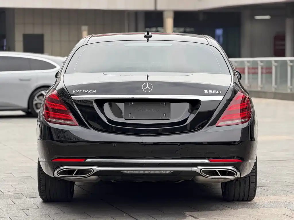 Mercedes-Benz S-Class — миниатюра 19