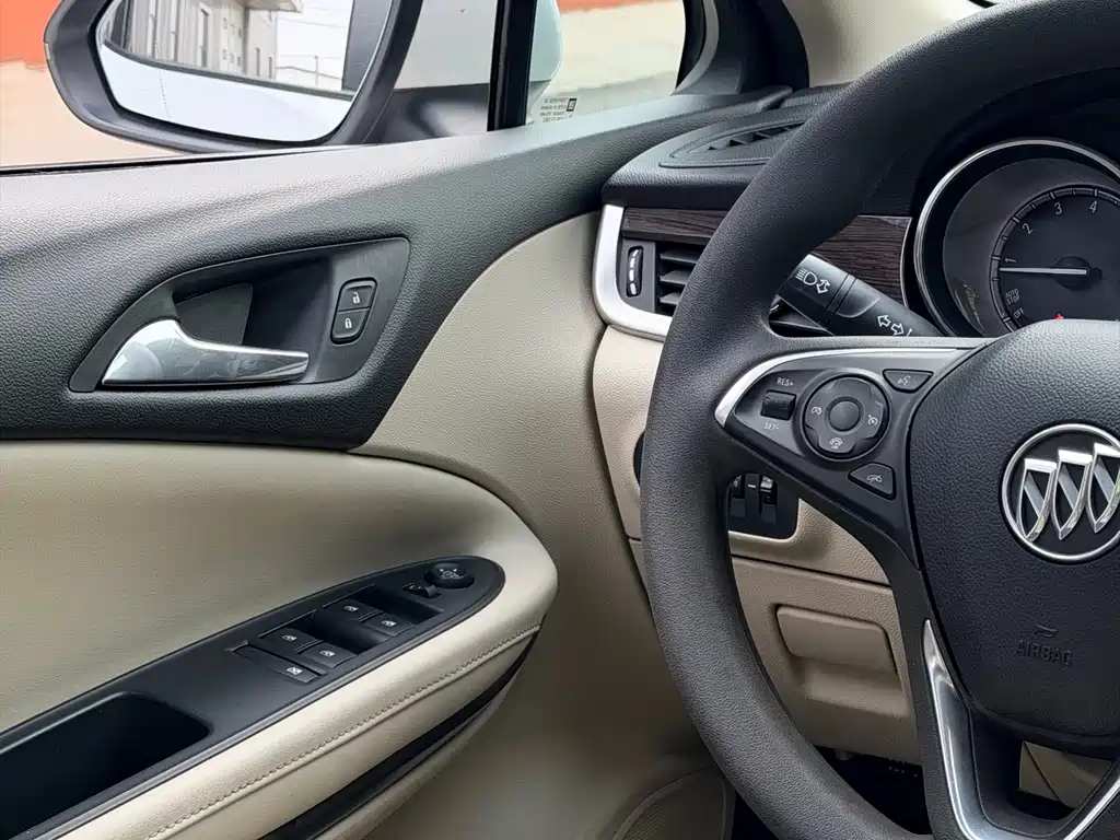 Buick Verano — миниатюра 15