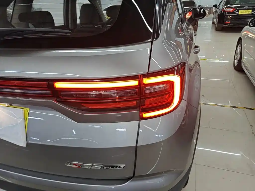 Changan CS35PLUS — миниатюра 8