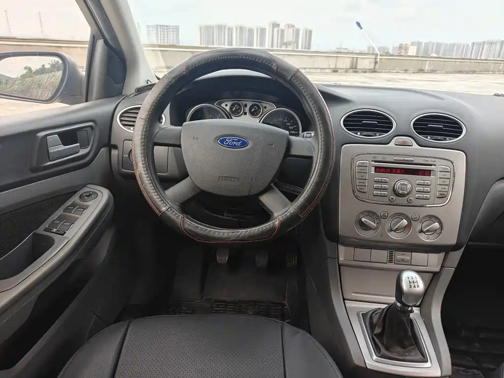 Ford Focus — миниатюра 22