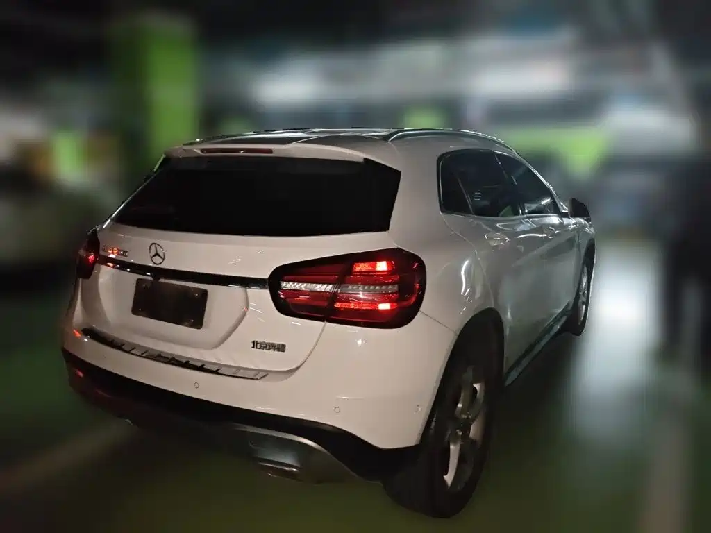 Mercedes-Benz GLA — миниатюра 4