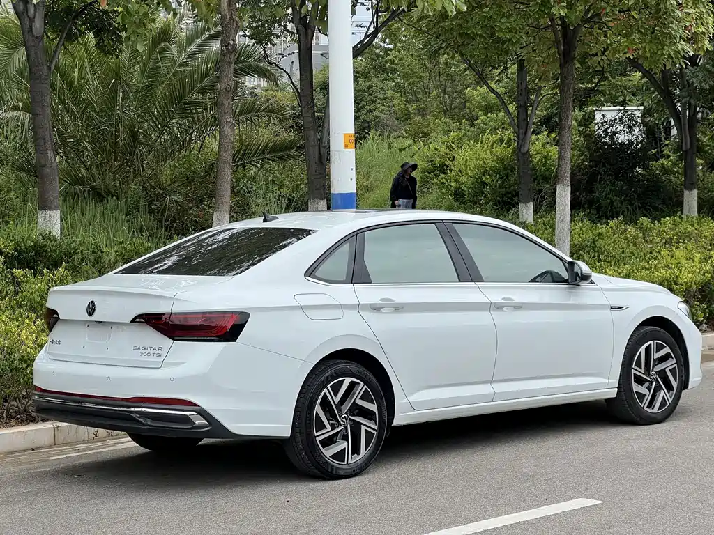Volkswagen Sagitar — миниатюра 20