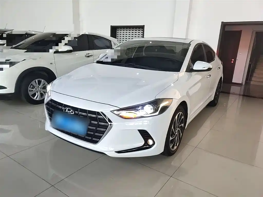 Hyundai Elantra 2019