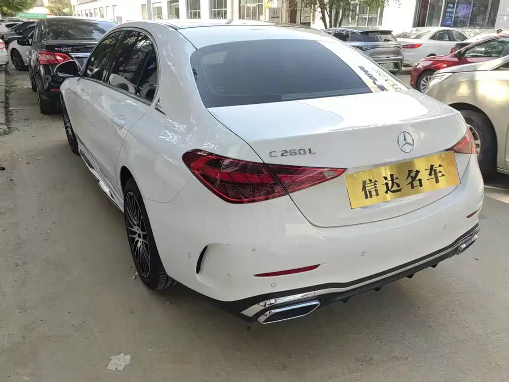 Mercedes-Benz C-Class — миниатюра 4