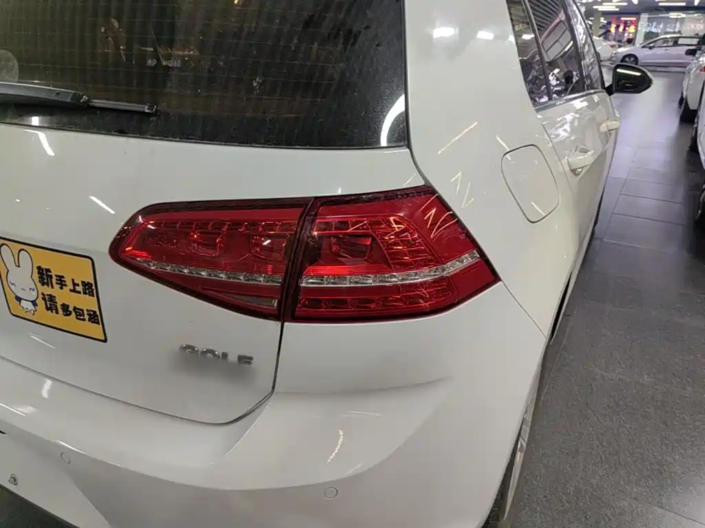 Volkswagen Golf — миниатюра 8