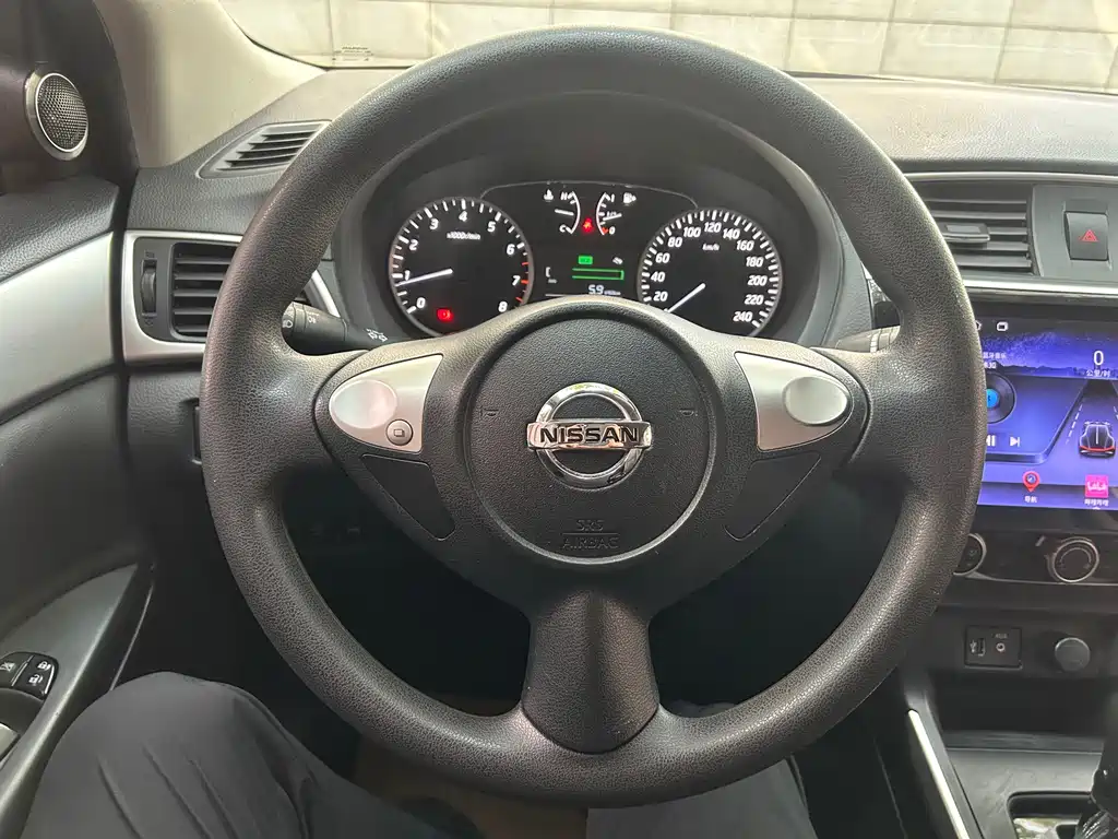 Nissan Sylphy — миниатюра 8