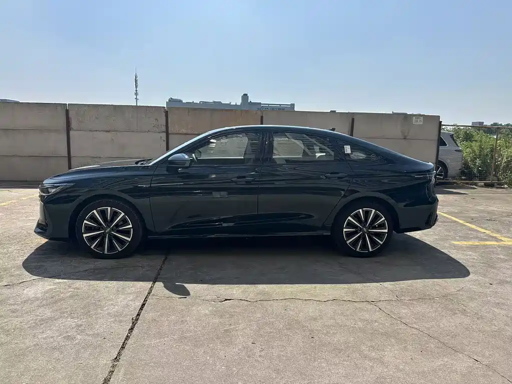 Chery Arrizo 8 — миниатюра 11